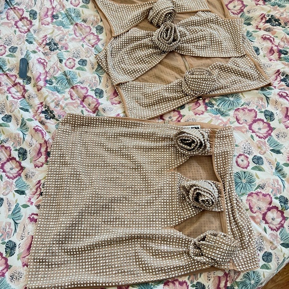 Dazzling Rhinestone Set - Picture 9 of 10